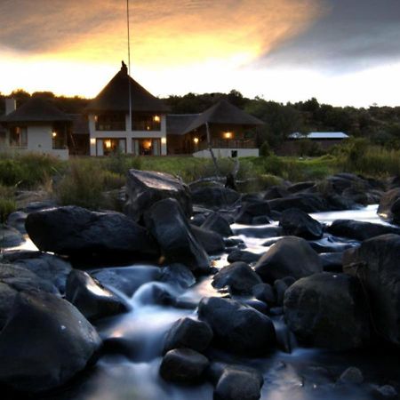 Komati Gorge Lodge, R 36 Halfway Between Carolina And Machadodorp Bagian luar foto